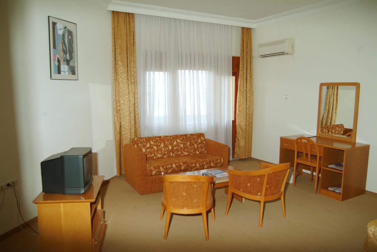 Omtel Otel Atakum Екстер'єр фото